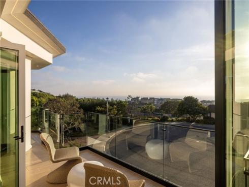 4 Narbonne , Newport Beach, CA