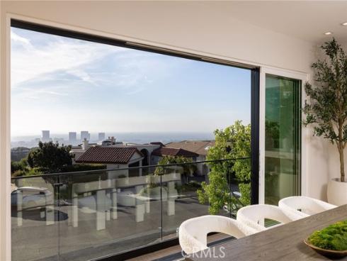 4 Narbonne , Newport Beach, CA