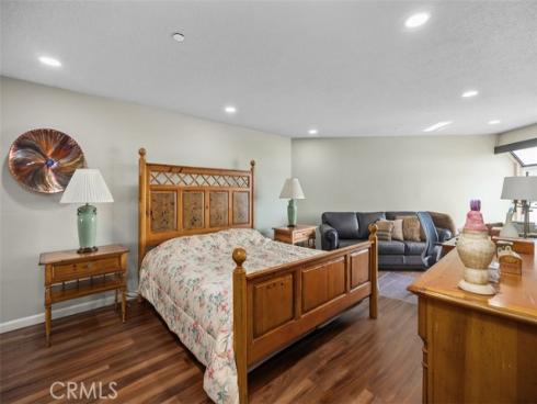 280 Cagney Lane 209 , Newport Beach, CA