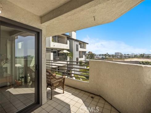 280 Cagney Lane 209 , Newport Beach, CA