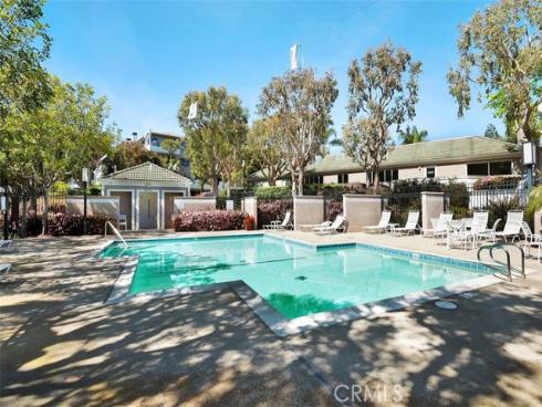 280 Cagney Lane 209 , Newport Beach, CA