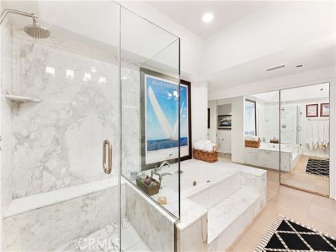 1 Sea Cove Lane , Newport Beach, CA