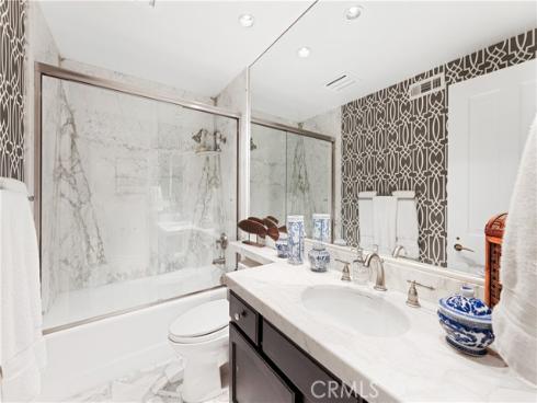 1 Sea Cove Lane , Newport Beach, CA