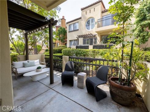 909 Muirfield Drive, Newport Beach, CA