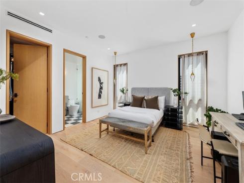 2398 Redlands Drive, Newport Beach, CA