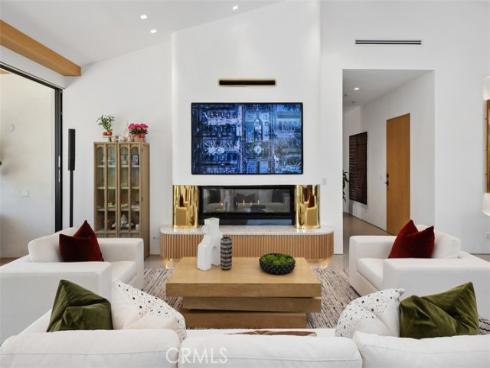 2398 Redlands Drive, Newport Beach, CA