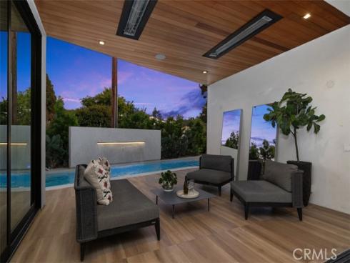 2398 Redlands Drive, Newport Beach, CA