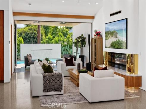 2398 Redlands Drive, Newport Beach, CA