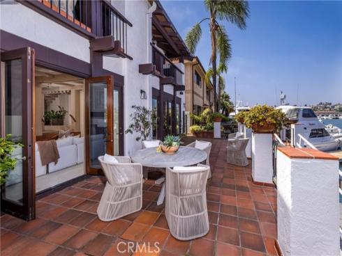 47 Linda Isle , Newport Beach, CA