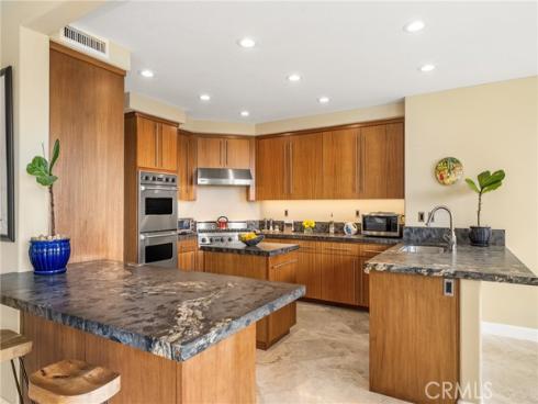 27 Seabrook 73 , Newport Beach, CA