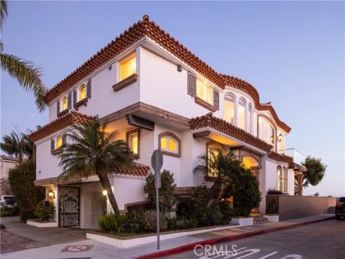 1201 E Balboa , Newport Beach, CA