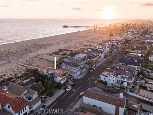 1201 E Balboa , Newport Beach, CA