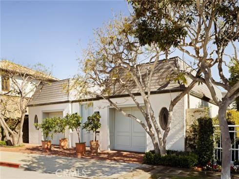 2116 E Balboa Boulevard, Newport Beach, CA