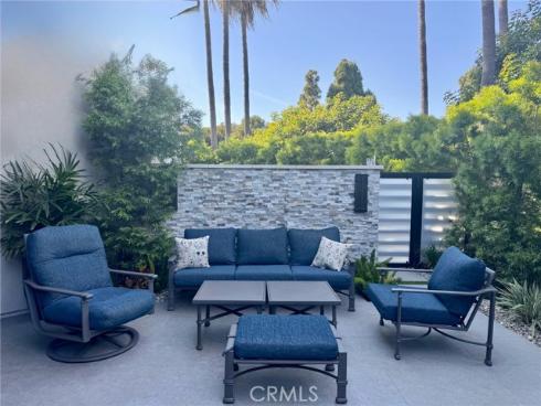 51 Seabrook Cove , Newport Beach, CA