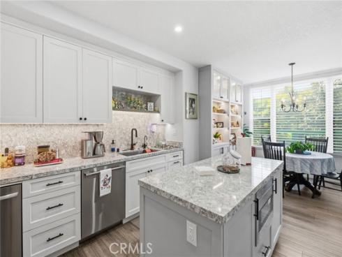51 Seabrook Cove , Newport Beach, CA