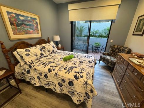 51 Seabrook Cove , Newport Beach, CA