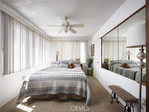 327 Onyx , Newport Beach, CA