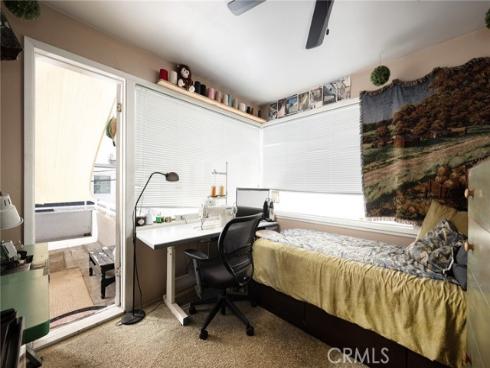 327 Onyx , Newport Beach, CA
