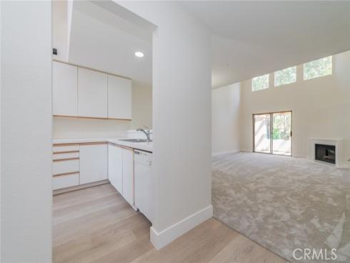 46 Villa Point , Newport Beach, CA