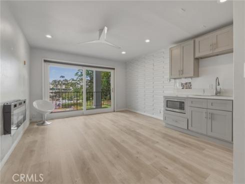 101 Scholz 225 , Newport Beach, CA