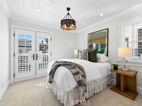 524 W Oceanfront , Newport Beach, CA