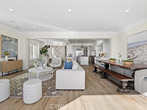 524 W Oceanfront , Newport Beach, CA