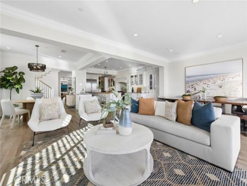 524 W Oceanfront , Newport Beach, CA