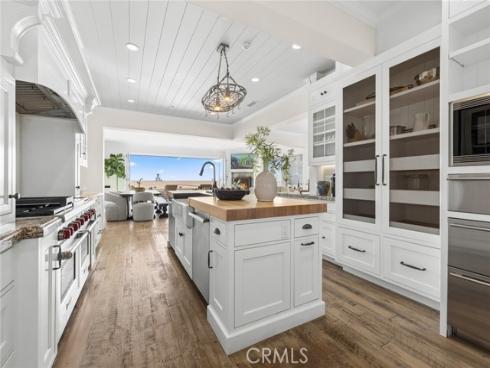 524 W Oceanfront , Newport Beach, CA