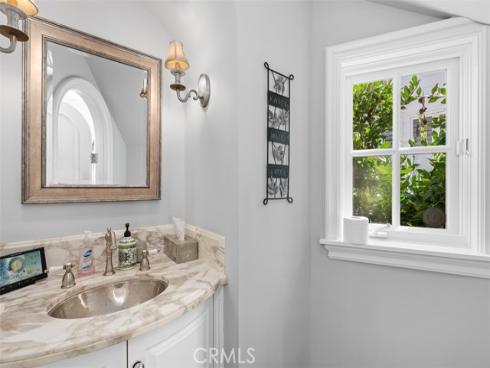 522 W Oceanfront , Newport Beach, CA