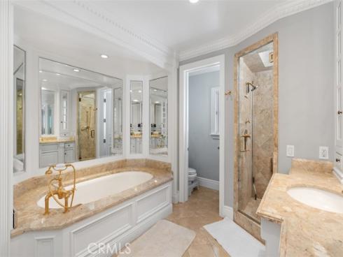 522 W Oceanfront , Newport Beach, CA