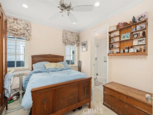 522 W Oceanfront , Newport Beach, CA