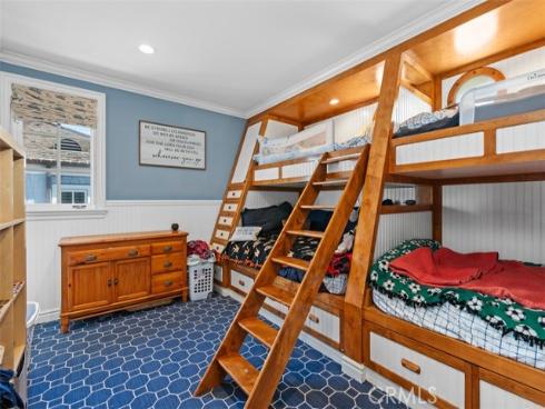 522 W Oceanfront , Newport Beach, CA