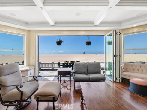 522 W Oceanfront , Newport Beach, CA