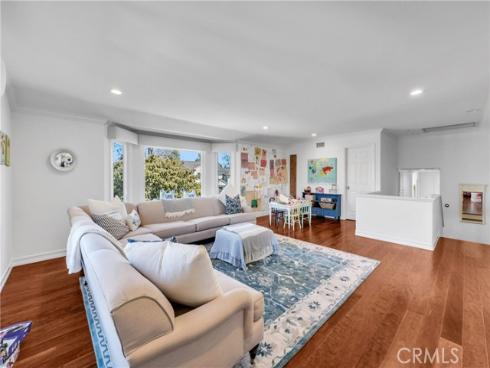 1915 Leeward Lane, Newport Beach, CA