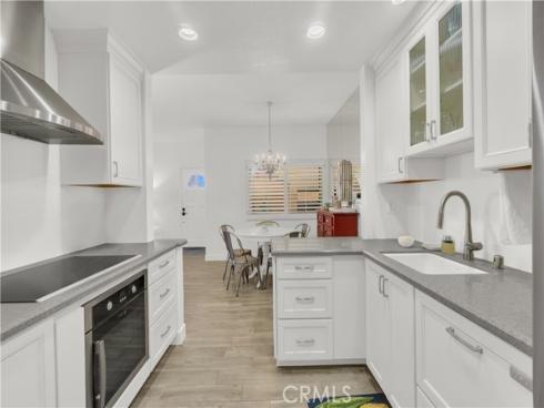 358 Villa Point , Newport Beach, CA
