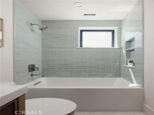 1123 E Balboa , Newport Beach, CA