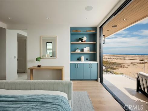 1123 E Balboa , Newport Beach, CA