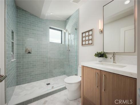 1123 E Balboa , Newport Beach, CA