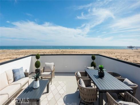 1123 E Balboa , Newport Beach, CA