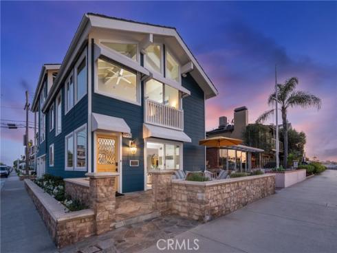 1011 N. Bay Front