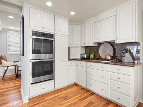 1011 N Bay Front , Newport Beach, CA