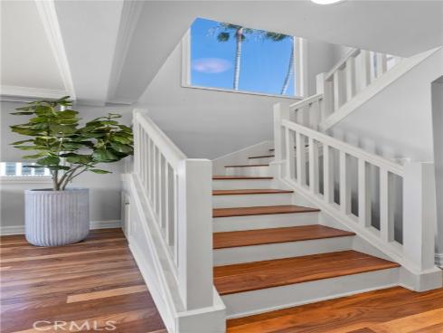 1011 N Bay Front , Newport Beach, CA