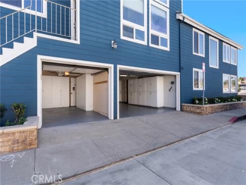 1011 N Bay Front , Newport Beach, CA