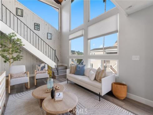 1011 N Bay Front , Newport Beach, CA