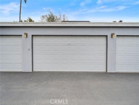 2528 University Drive, Newport Beach, CA