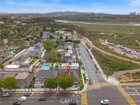 2528 University Drive, Newport Beach, CA