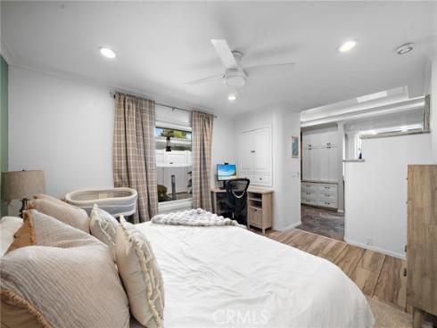2528 University Drive, Newport Beach, CA