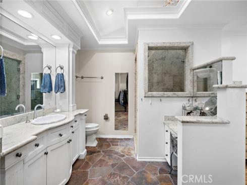 2528 University Drive, Newport Beach, CA
