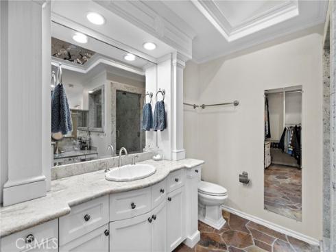 2528 University Drive, Newport Beach, CA