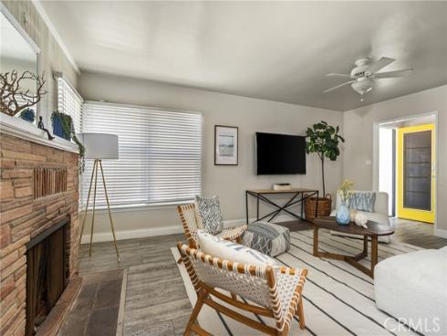 118  Emerald  , Newport Beach, CA